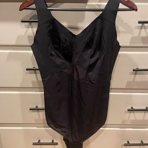 Best Shape wear by Honeylove